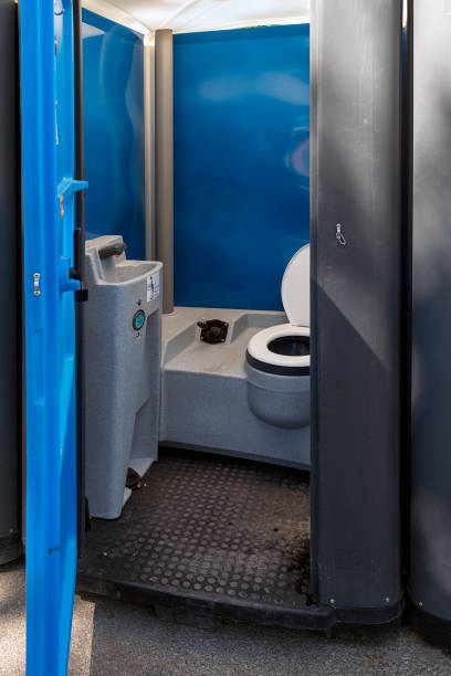 Best Portable restroom trailer rental  in Chesterfield, IN